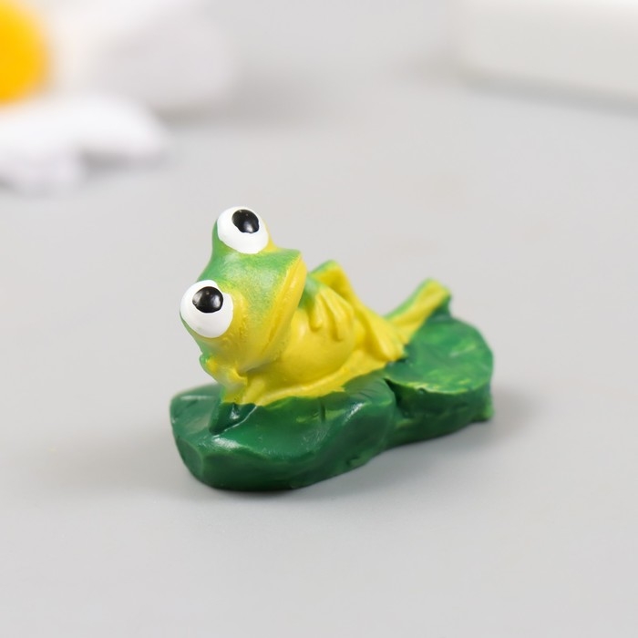 Фигурка для флорариума полистоун  Фигурка для флорариума полистоун "Лягушонок отдыхает" 4х3,5х3 см