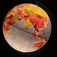 Глобус интеракт.физ-полит.с подсв.рельеф,320мм,Очки VR в компл.INT13200290