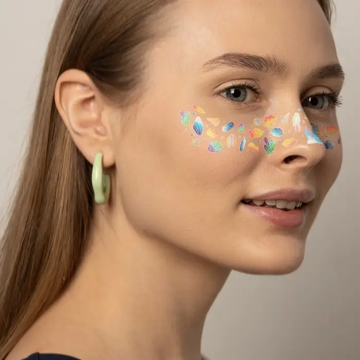 Переводная тату на тело цветная «Веснушки. Кристаллы», 16×5 см Переводная тату на тело цветная «Веснушки. Кристаллы», 16×5 см