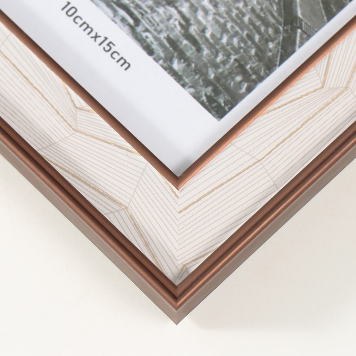 Фоторамка пластик 10х15 см Фоторамка пластик 10х15 см "Абстракция из линий на белом" кофе 1,5х13,5х18,5 см