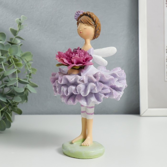 Сувенир полистоун Сувенир полистоун "Девочка-ангел в многослойной юбочке, с цветком" 19,5х10,5х10,5 см