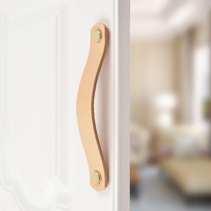 Ручка-скоба CAPPIO RSC010, кожа, м/о 96 мм, цвет бежевый Ручка-скоба CAPPIO RSC010, кожа, м/о 96 мм, цвет бежевый