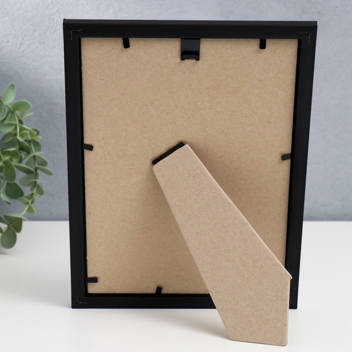 Фоторамка пластик 15х21 черный (189) Фоторамка пластик 15х21 черный (189)