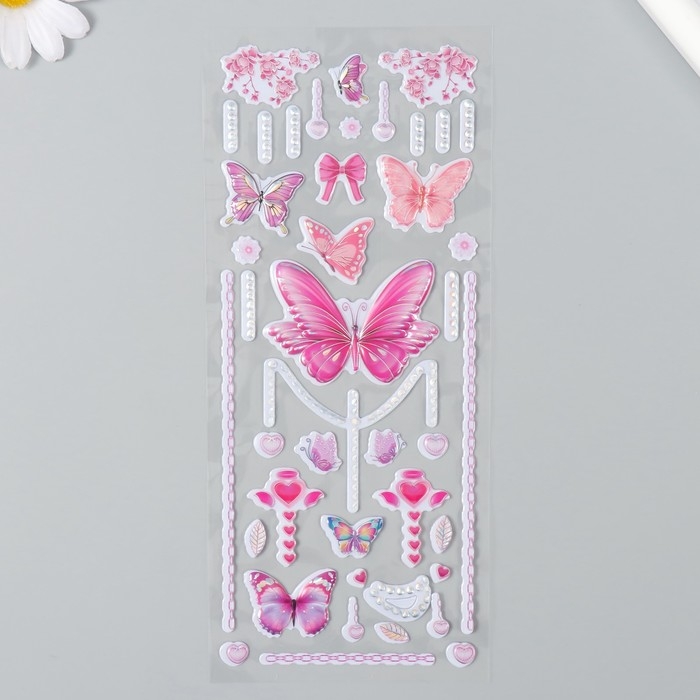 Наклейка пластик Наклейка пластик "Бабочки и бусы" МИКС 26,4х10,4 см