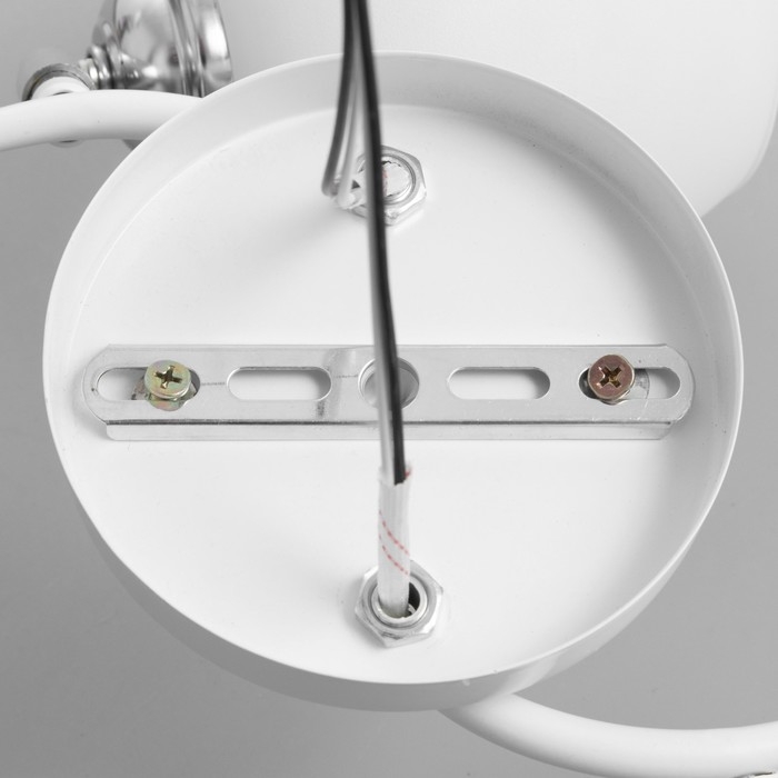 Люстра Люстра "Ава" 2хЕ27 40Вт бело-хромовый 45х26х27 см BayerLux