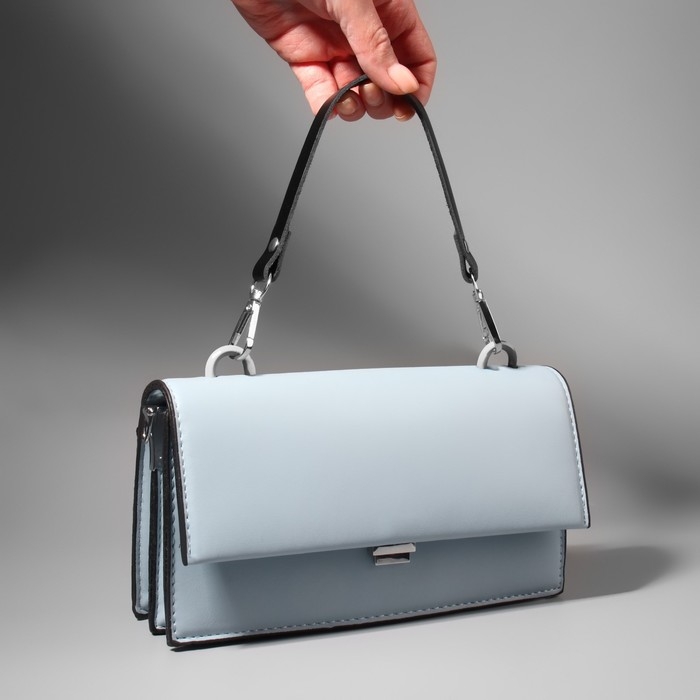 Ручка для сумки из натуральной кожи, с карабинами, 30 ± 2 см × 1,2 см, цвет чёрный/серебряный Ручка для сумки из натуральной кожи, с карабинами, 30 ± 2 см × 1,2 см, цвет чёрный/серебряный