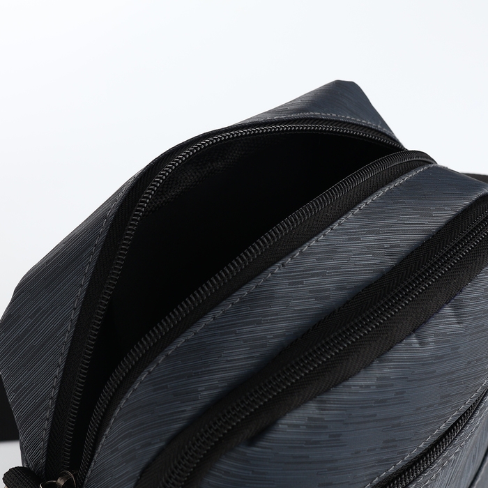 Сумка мужская на молниях, наружный карман, цвет серый Сумка мужская на молниях, наружный карман, цвет серый