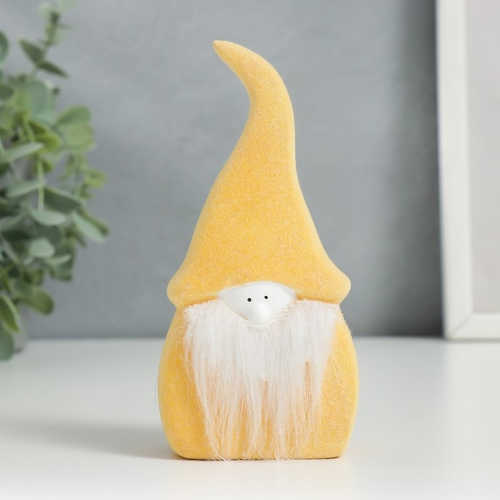 Сувенир керамика  Сувенир керамика "Пухлый гном" жёлтый флок 12,2х2,9х5,7 см