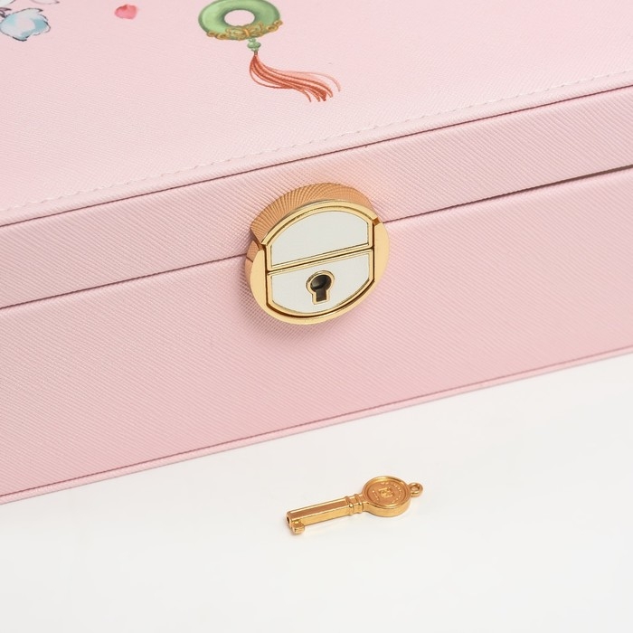 Шкатулка кожзам для украшений "Кулон с кистью на сакуре" розовая 16х24х8,5 см