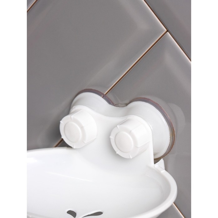 Мыльница на присосках, пластик, 15×11×6,5 см, цвет белый Мыльница на присосках, пластик, 15×11×6,5 см, цвет белый