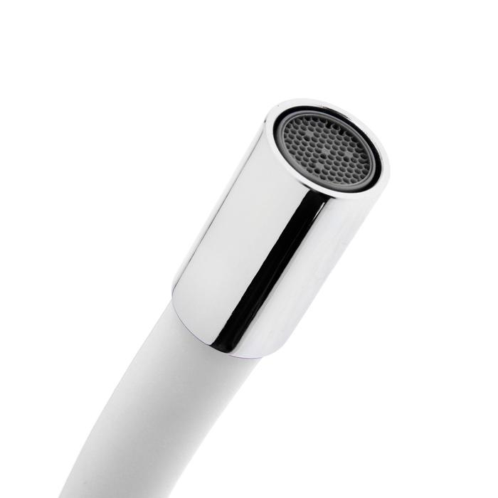 Смеситель для кухни Accoona A4882G-1, двухвентильный, с гибким изливом, белый Смеситель для кухни Accoona A4882G-1, двухвентильный, с гибким изливом, белый