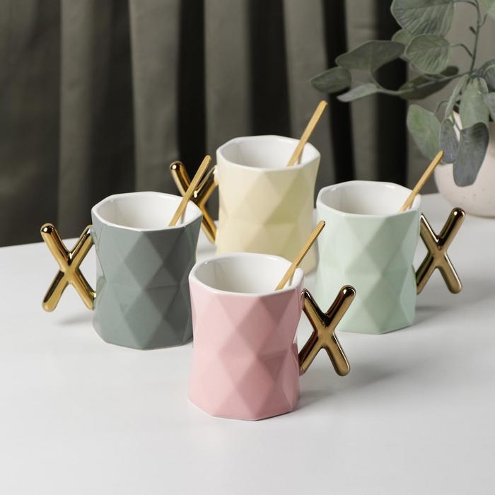 Кружка керамическая с ложкой «Луи», 250 мл, цвет МИКС Кружка керамическая с ложкой «Луи», 250 мл, цвет МИКС