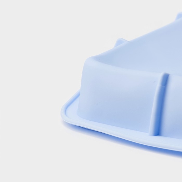 Форма для выпечки Доляна «Квадрат», силикон, 22×23×3,5 см, внутренний размер 20×20 см, цвет голубой Форма для выпечки Доляна «Квадрат», силикон, 22×23×3,5 см, внутренний размер 20×20 см, цвет голубой