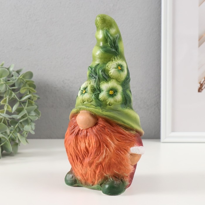 Копилка Копилка "Гном Сканди" высота 22,5 см, ширина 9,5 см, длина 11,5 см.