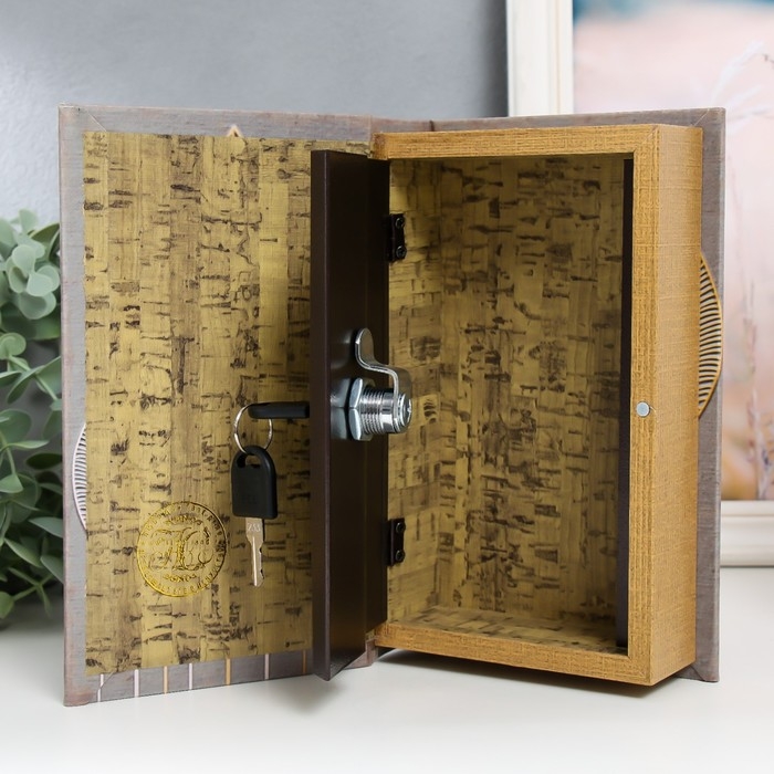 Сейф-книга дерево кожзам Сейф-книга дерево кожзам "Листья" 21х13х5 см