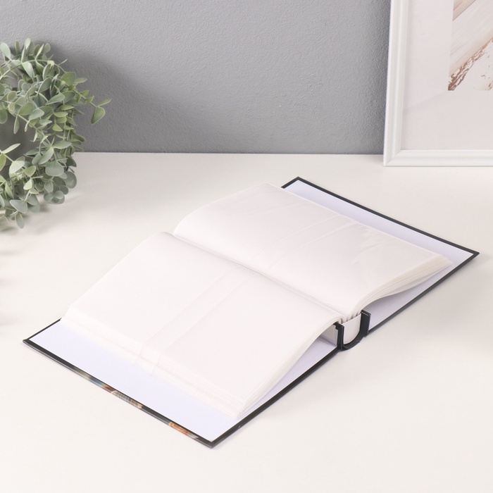 Фотоальбом на 200 фото 10х15 см Фотоальбом на 200 фото 10х15 см "Цветок с росой" в коробке 5,5х20,5х26,5 см