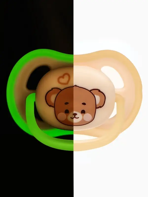 Светящаяся соска-пустышка анатомическая, силикон, от 0 мес., &laquo;Мишка&raquo;, бежевая