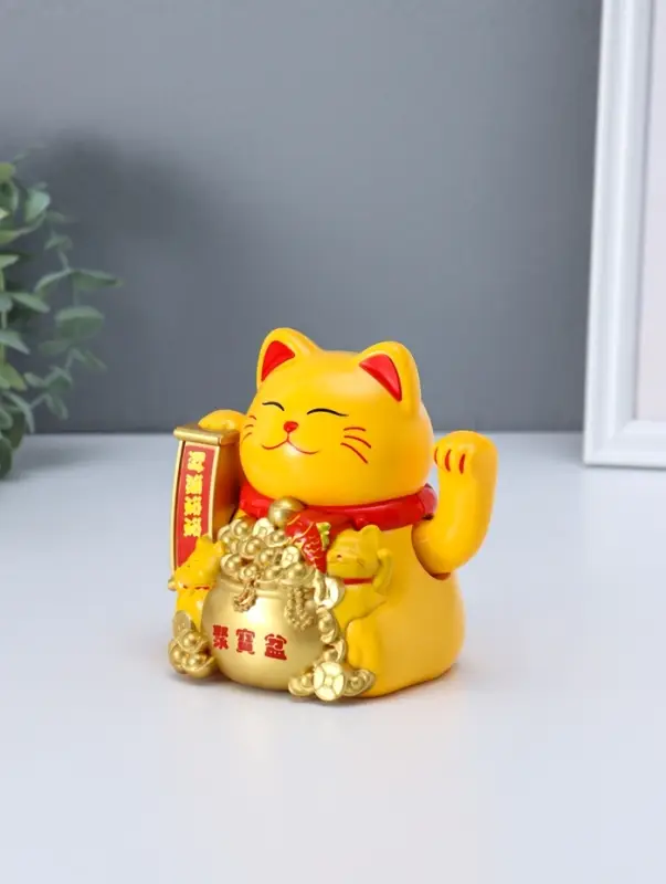 Маятник пластик от солнечной батареи "Кот Манэки-нэко с детками" 11,2х14,3х15,3 см