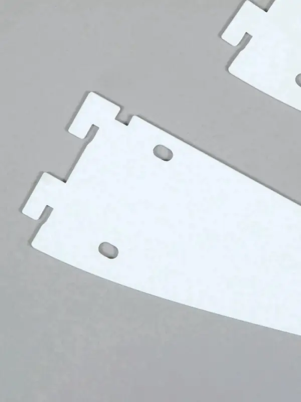 Кронштейн-полкодержатель для стеллажа, 32.5&times;8.5 см, для полки с перфорацией, белый