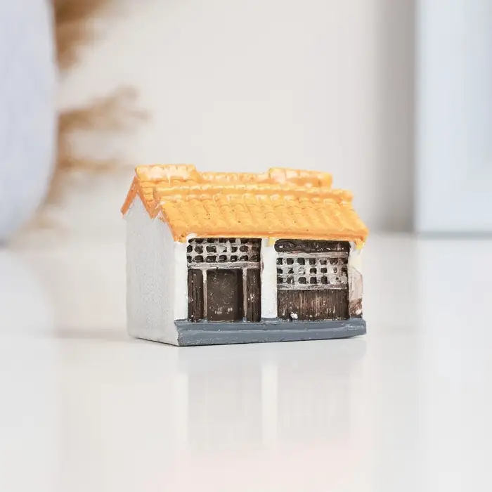 Фигурка полистоун TAKE IT EASY &laquo;Домик амбар&raquo;, 4&times;2.5&times;3 см