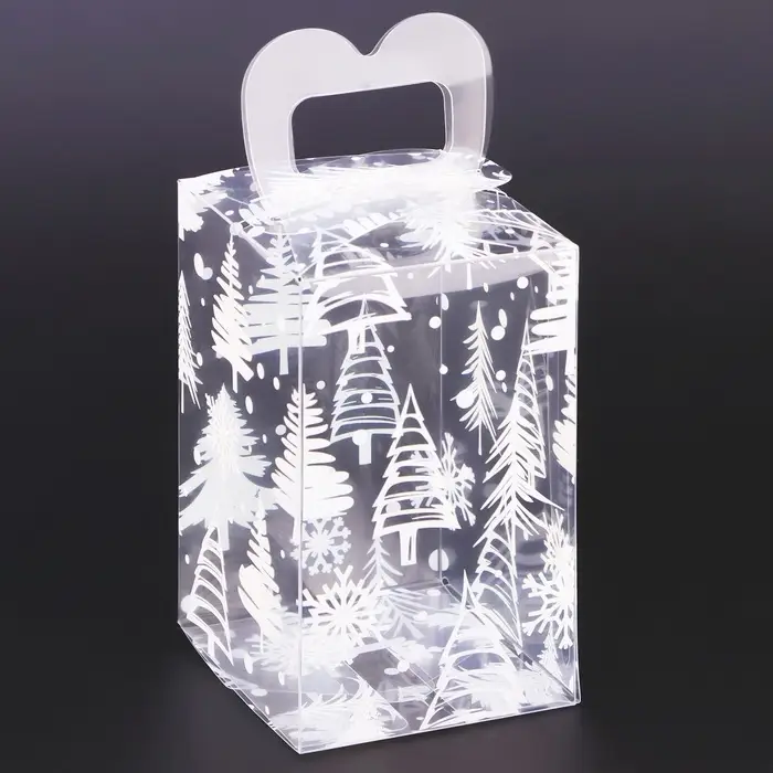 Коробка подарочная новогодняя складная ПВХ «Ёлочка в лесу» 6×6×10 см