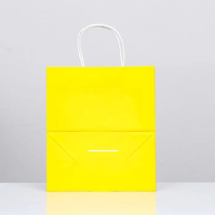 Пакет крафт «Радуга», жёлтый, 22×12×25 см, 150 г/м² Пакет крафт «Радуга», жёлтый, 22×12×25 см, 150 г/м²