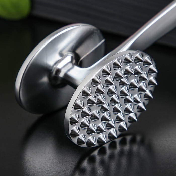 Молоток для мяса Magistro Volt, нержавеющая сталь Молоток для мяса Magistro Volt, нержавеющая сталь