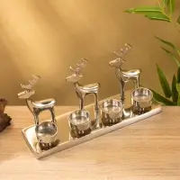 Подсвечник на 4 свечи &laquo;Трио оленей&raquo;, 30&times;9&times;15 см, алюминий