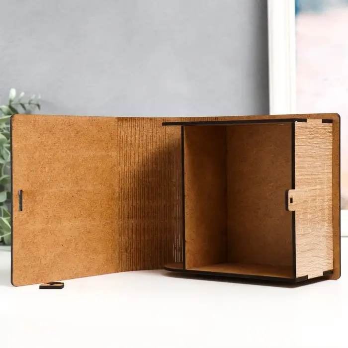 Копилка-книга Копилка-книга "Дерево" 14х14 см