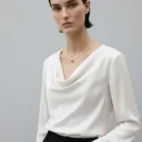 Колье на жемчужной дорожке &laquo;Вишенка&raquo;, цветная в золоте, 40 см