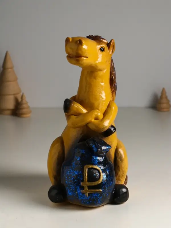 Копилка "Лошадь с мешком" 12х17х24 см, коричневый