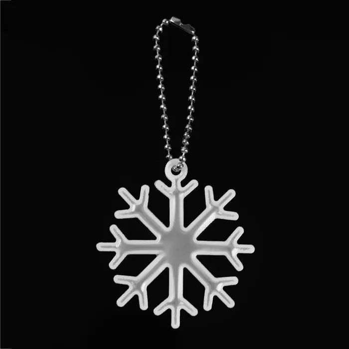 Светоотражающий элемент «Снежинка», 5,5 × 5 см, цвет белый Светоотражающий элемент «Снежинка», 5,5 × 5 см, цвет белый