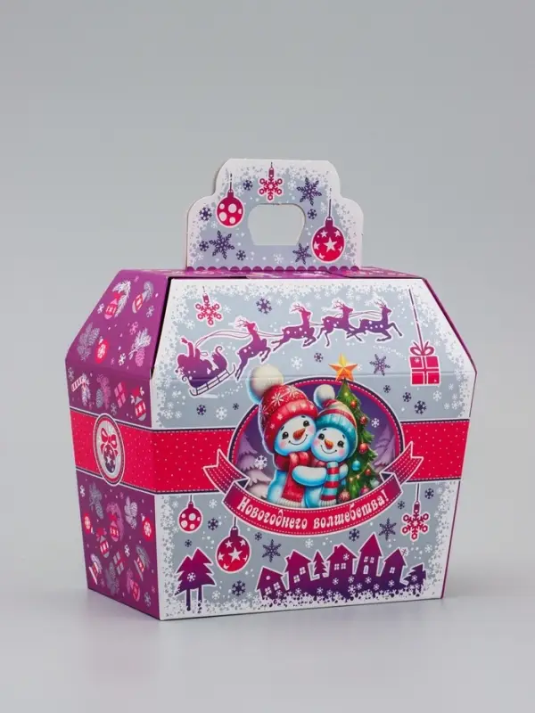 Коробка Новогодняя подарочная Коробка Новогодняя подарочная "Три снеговика" 19,5 х 17 х 11 см