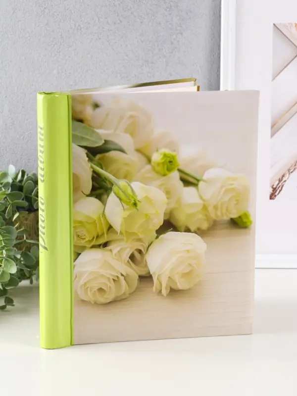 Фотоальбом 20 магнитных листов 23X28см, "Белые розы",пер-т внутр.спираль