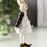 Сувенир полистоун "Нарядный Зайчик/Зайка" МИКС 4,5х3.2х11.5 см Сувенир полистоун "Нарядный Зайчик/Зайка" МИКС 4,5х3.2х11.5 см