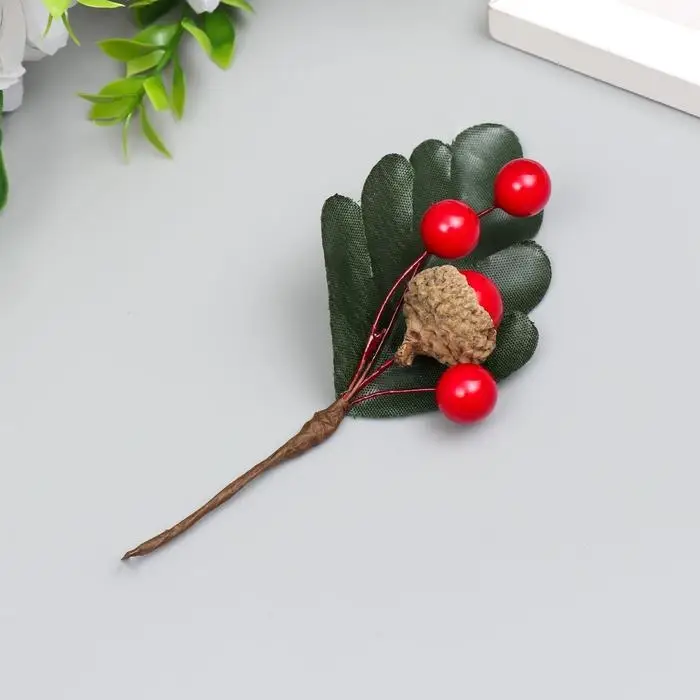 Декор для творчества Декор для творчества "3 ягодки с жёлудем" 8,5 см