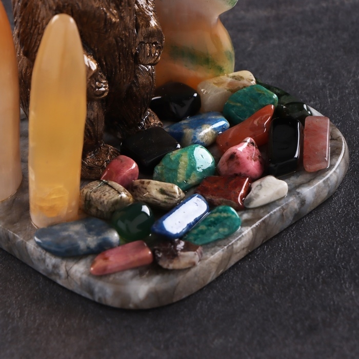 Сувенир Сувенир "Стоячий мишка с елкой", селенит