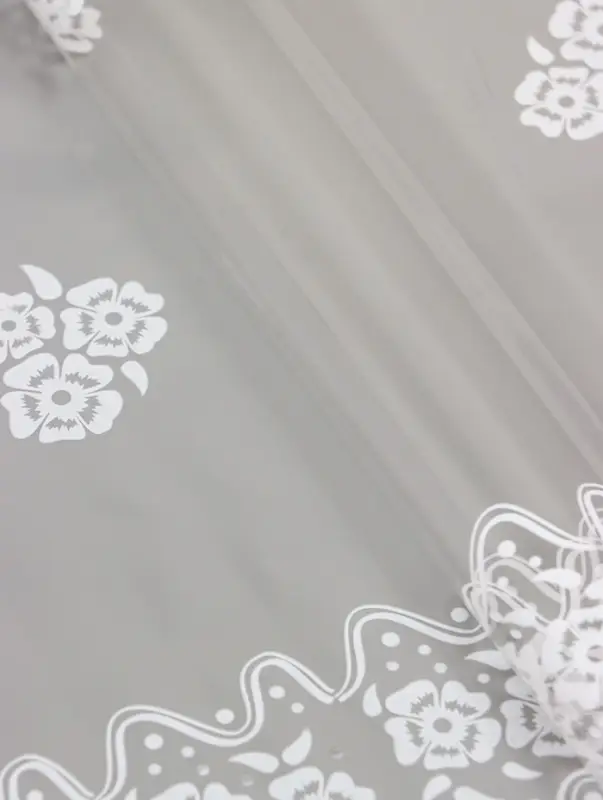 Пленка прозрачная с рисунком «Кружево» Белое 0.7×8.2±5%м