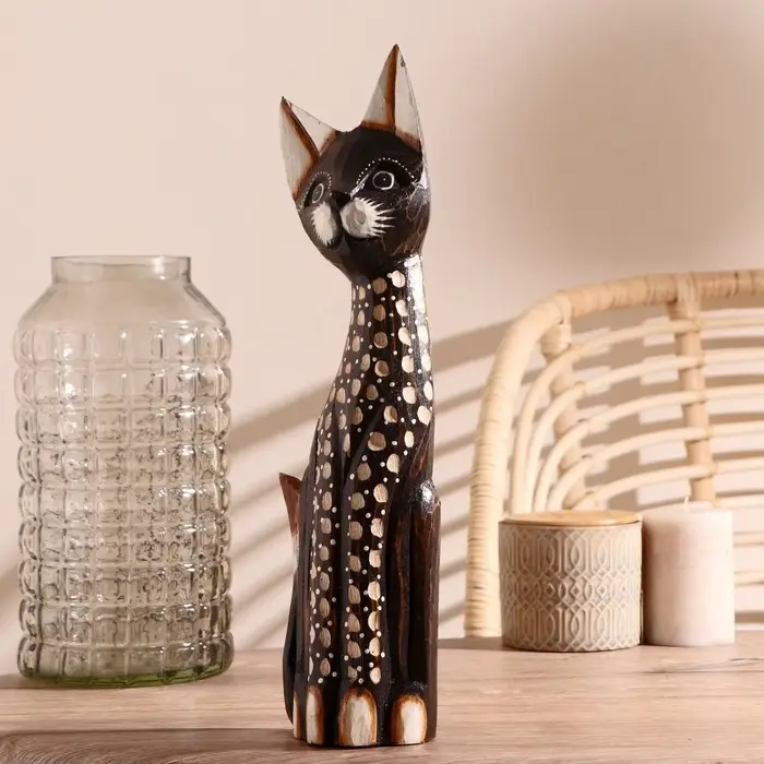 Сувенир &laquo;Кошка пятнистая&raquo;, 5.5&times;11&times;40 см, дерево