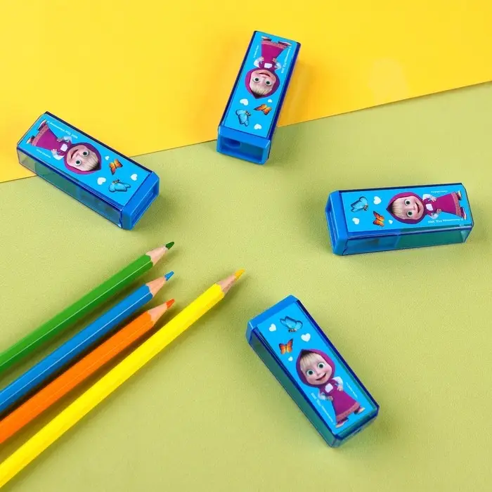 Точилка пластиковая прямоугольная, «Маша и медведь»