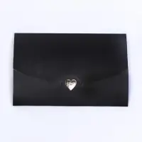 Конверт для подарочного сертификата, с тиснением, чёрный, 10.5&times;7 см