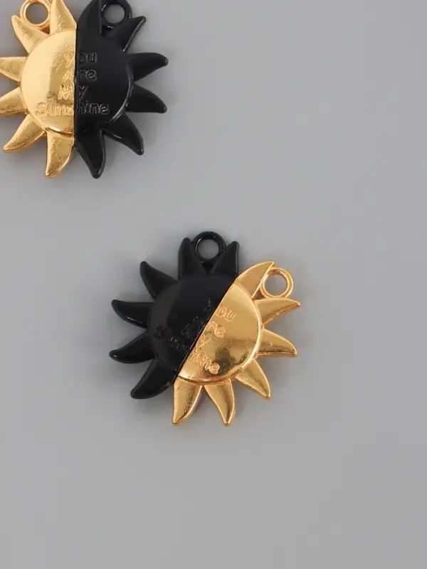 Замок магнитный металл Замок магнитный металл "Солнце" набор 2 шт чёрно-золотой 2,7х2,6 см