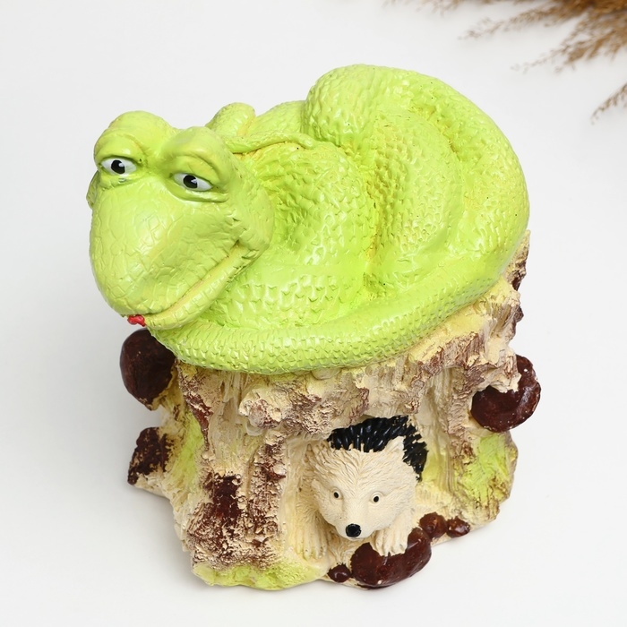 Фигура Фигура "Змея на пне" зеленое яблоко, 22х20см