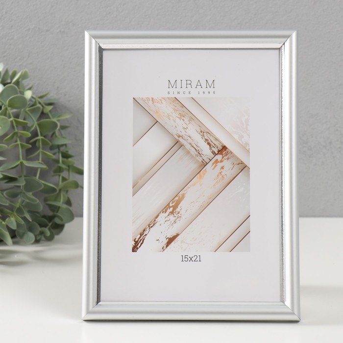 Фоторамка пластик Gallery 15х21 см, 421 серебро (пластиковый экран) Фоторамка пластик Gallery 15х21 см, 421 серебро (пластиковый экран)