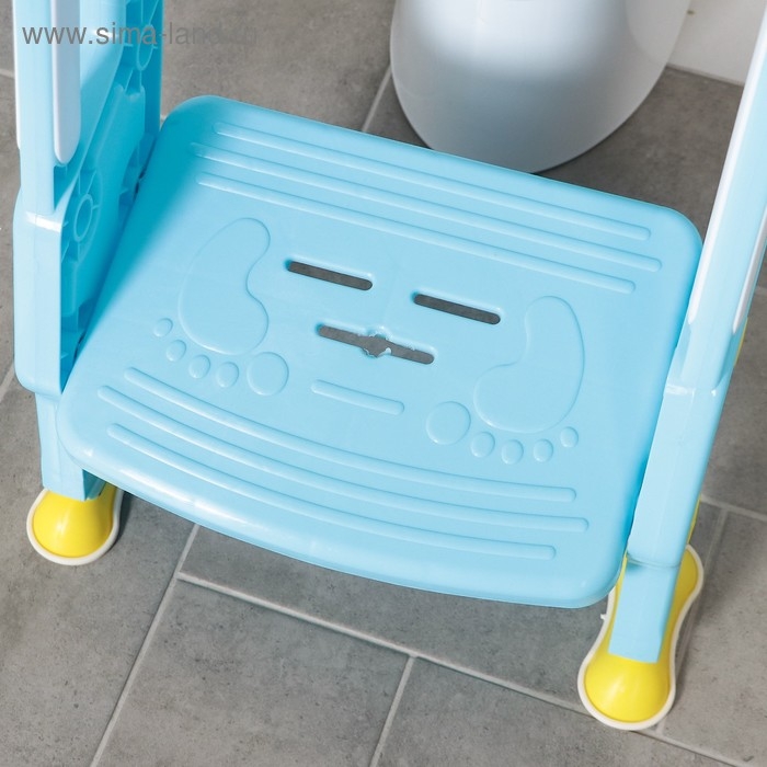 Детская накладка - сиденье на унитаз со ступенькой, с мягким сиденьем, цвет голубой Детская накладка - сиденье на унитаз со ступенькой, с мягким сиденьем, цвет голубой