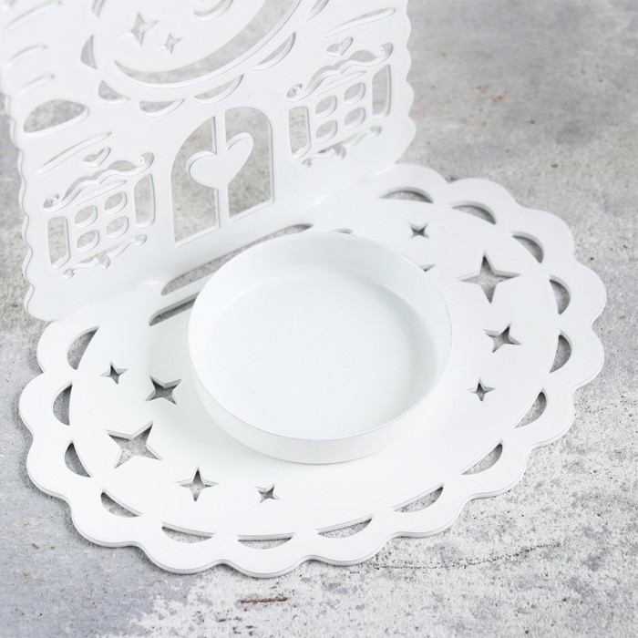 Новый год Подсвечник Новый год Подсвечник "Домик с часами" металл на одну свечу, 6,7х10х13,5 см, белый