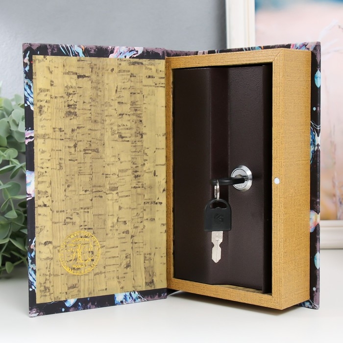 Сейф-книга дерево кожзам Сейф-книга дерево кожзам "Медузы" 21х13х5 см