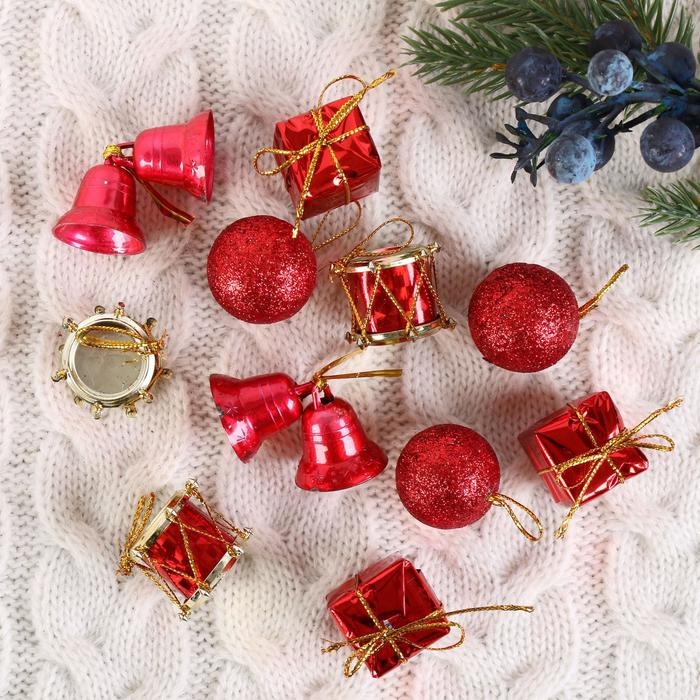 Набор украшений пластик 11 шт Набор украшений пластик 11 шт "Лавра" (3 подарка, 2 колокол, 3 шара, 3 барабана) микс