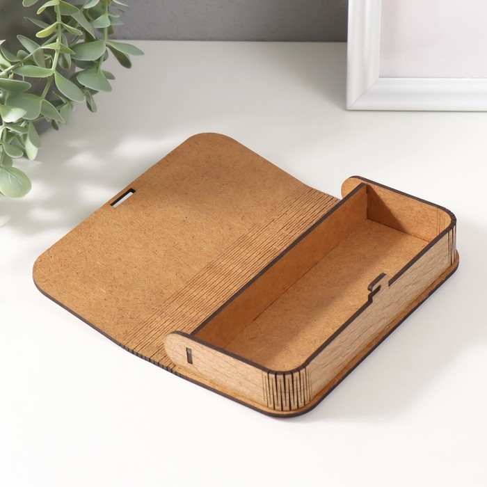 Шкатулка  Шкатулка "Девушка" 17х8,5х3,5 см