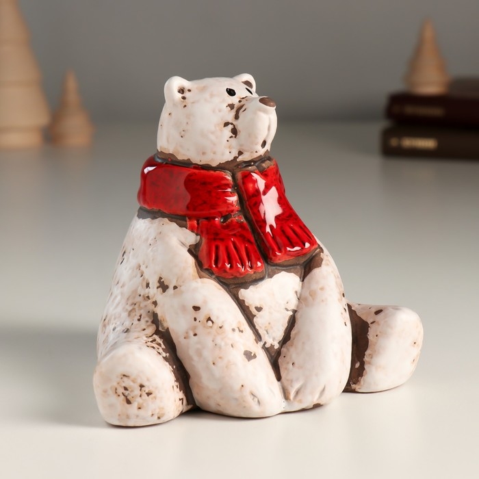 Сувенир керамика Сувенир керамика "Белый удивлённый мишка в красном шарфе" 9,4х11,4х10,1 см